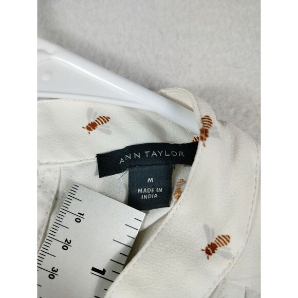Ann Taylor Blouse‎ Women's Medium Multicolor Bumblebee Print Classiccore Casual - Picture 3 of 11
